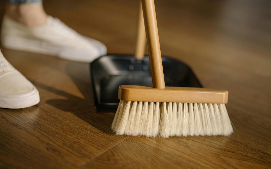 Benefits of Hiring Professional Cleaners vs. Doing It Yourself